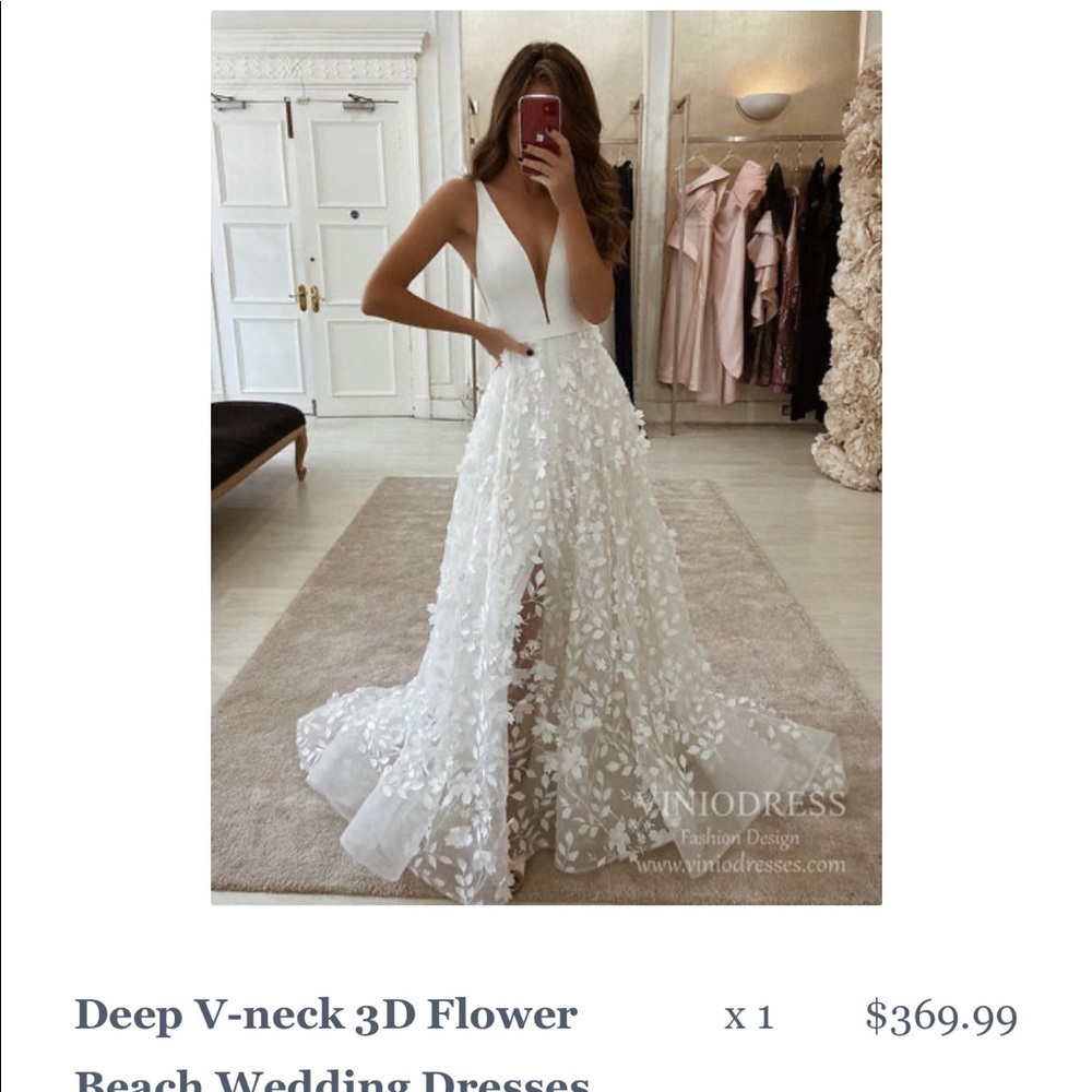 Deep v-neck 3D flower wedding dress